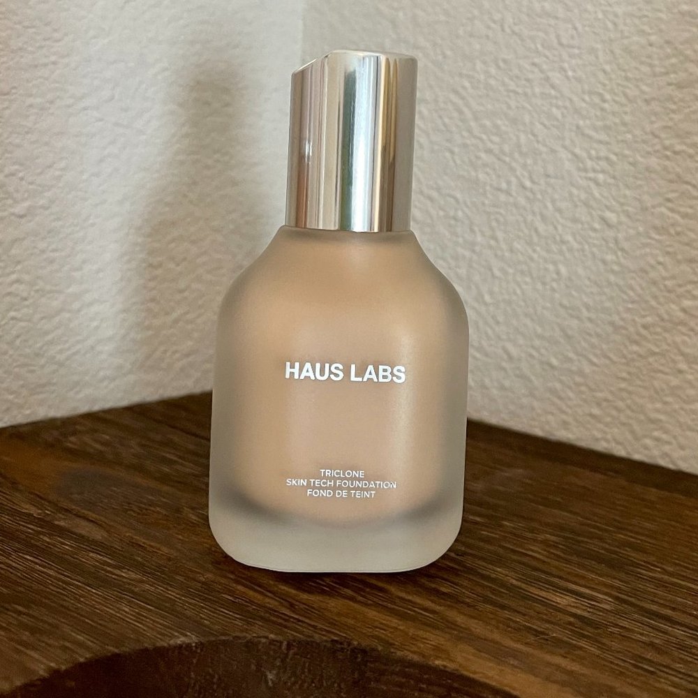 HAUS LABS Foundation Shade 110